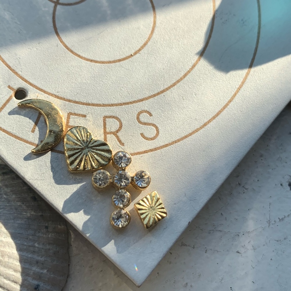Earring set